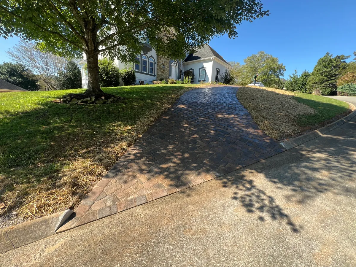 Paver driveway Knoxville Tennessee